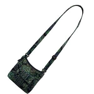 VERA BRADLEY! GORGEOUS BLUE, AQUA, GREEN AND WHITE SHOULDER BAG, PURSE, BAG!